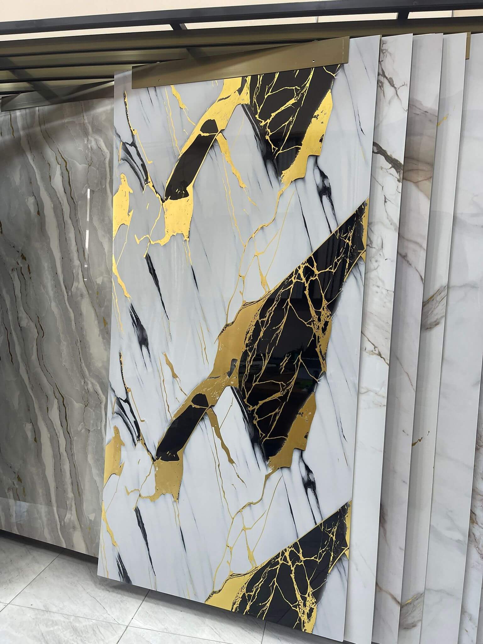 Phantom Gold (PVC Mermer Panel)