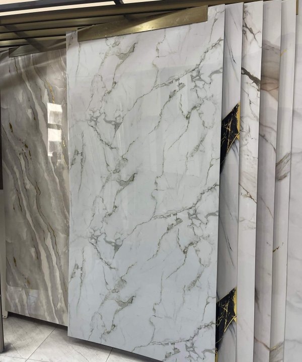 Regal Cloud 244x122 cm 2.8 mm PVC mermer duvar paneli levha görünümü
